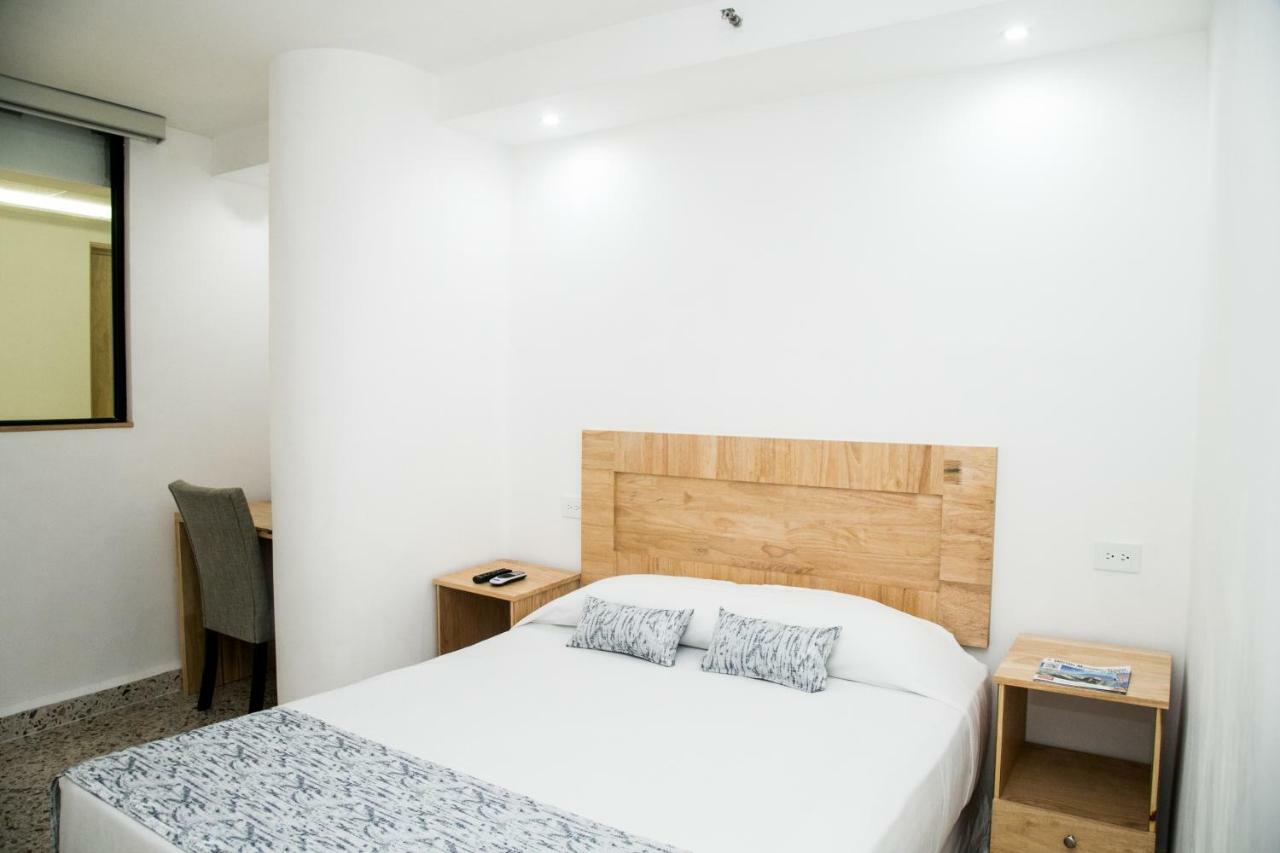 Booking 500 Monterrey Exteriér fotografie