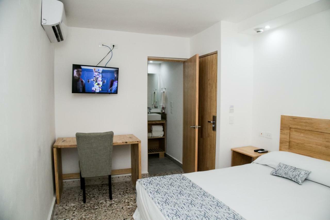 Booking 500 Monterrey Exteriér fotografie