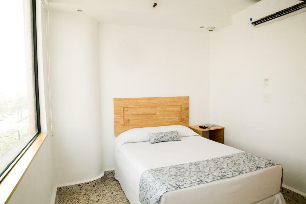 Booking 500 Monterrey Exteriér fotografie